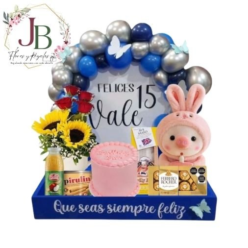 DESAYUNOS QUINCES CON TOQUE FLORAL"