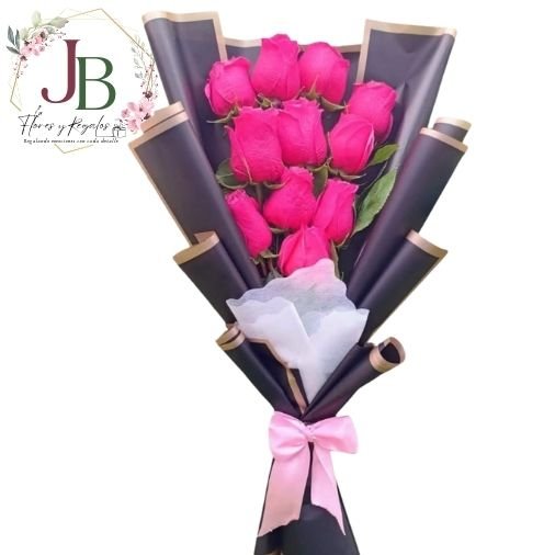 RAMO DE ROSAS FUCSIA"