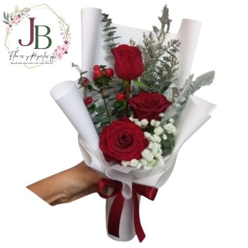 RAMITO DE 3 ROSAS"