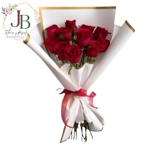 LINDO RAMO DE 11 ROSAS"