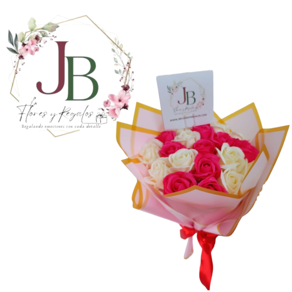 RAMO DE 20 ROSAS ETERNAS