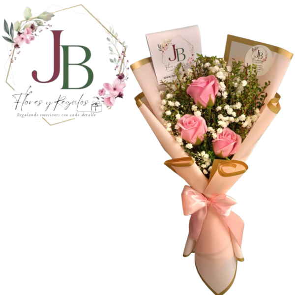 HERMOSO RAMO DE 3 ROSAS ETERNAS